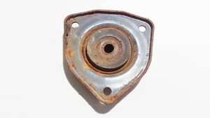 Nissan Sunny Supporto di montaggio della molla elicoidale 5432050y12