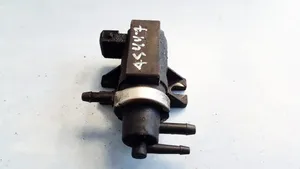 Volvo S40, V40 Solenoīda vārsts 30618057