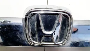 Honda CR-V Отделка номерного знака 