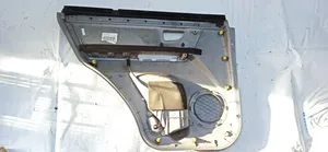 KIA Sorento Takaoven verhoilu 833023e011j3