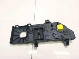 Opel Vectra C Fuse box set 13181984