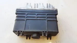 Volkswagen PASSAT B4 Calculateur moteur ECU 8A0907311l