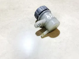 Honda CR-V Brake fluid reservoir 