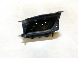 Honda CR-V Front bumper mounting bracket 