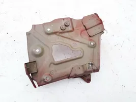 Honda CR-V Jäähdyttimen kehyksen suojapaneeli 