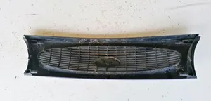 Ford Fiesta Передняя решётка 96FB8200ACW