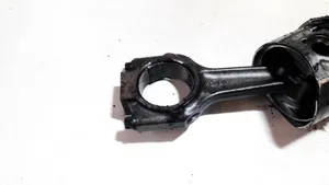 Ford Escort Piston with connecting rod SXS4Q