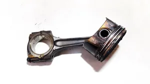 Peugeot 406 Piston avec bielle 