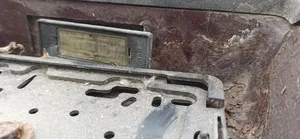 Peugeot 605 Lampa oświetlenia tylnej tablicy rejestracyjnej Vysnine