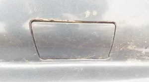 Peugeot 306 Takapuskurin hinaussilmukan suojakansi 