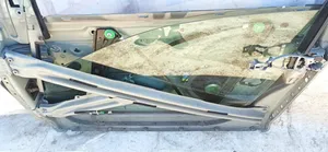 Volkswagen Jetta V Front door window/glass frame 