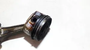 Peugeot 307 Piston avec bielle 