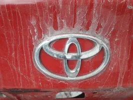 Toyota Avensis T220 Manufacturer badge logo/emblem 