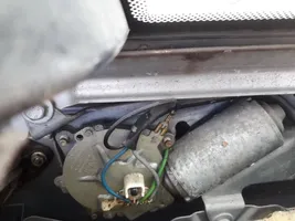 Renault Megane I Moteur d'essuie-glace arrière 