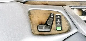 Mercedes-Benz E W210 Rivestimento del pannello della portiera anteriore 