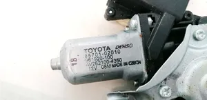 Toyota Avensis T270 Takaoven ikkunan nostomoottori 8570102010