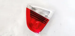 BMW 3 E90 E91 Lampy tylnej klapy bagażnika 6937460