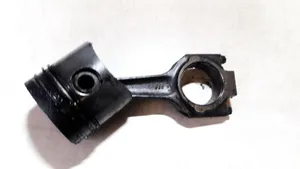 Ford Escort Piston with connecting rod s89ff