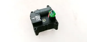 Mitsubishi Carisma Motor/activador trampilla de calefacción MR910476