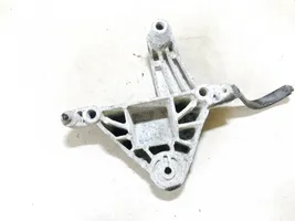 Renault Safrane Engine mounting bracket 