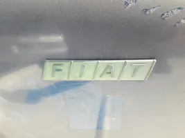 Fiat Punto (176) Mostrina con logo/emblema della casa automobilistica 