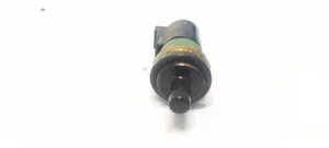 Volkswagen Golf IV Kühlmitteltemperatur Sensor Fühler Geber 987079585