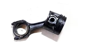 Ford Focus Piston with connecting rod 