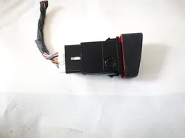 Hyundai Sonata Botón interruptor de luz de peligro 9379038000