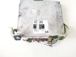 Toyota Corolla E120 E130 Sterownik / Moduł ECU 8966102A60