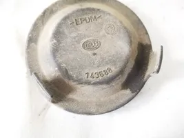 Volkswagen PASSAT B5 Osłona żarówki lampy przedniej 143688