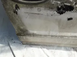 Mitsubishi Lancer Listón embellecedor de la puerta delantera (moldura) 