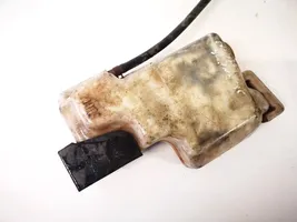 Nissan Sunny Coolant expansion tank/reservoir 