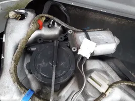 BMW 7 E32 Moteur de lève-vitre de porte arrière 