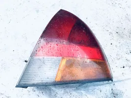 Mitsubishi Carisma Lampa tylna 