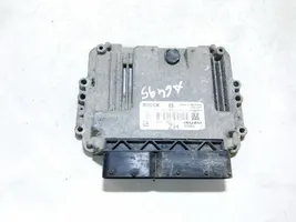 Opel Astra H Sterownik / Moduł ECU 0281011943