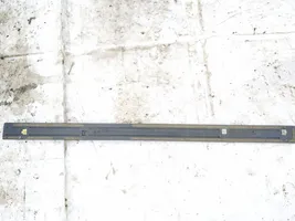 Mazda 323 F Moulure de porte avant b48150692