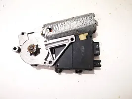 BMW 5 E39 Motor / Aktuator 67618370810