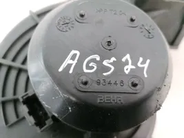 Opel Astra G Lämmittimen puhallin 93446