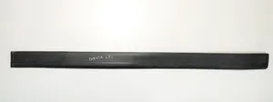 Mazda 626 Rivestimento della portiera anteriore (modanatura) 