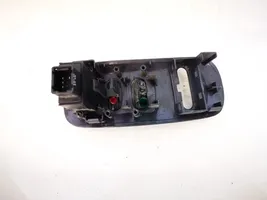 Renault Espace III Przycisk / Przełącznik ogrzewania szyby przedniej / czołowej 6025300995