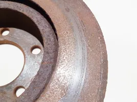 Opel Omega B1 Front brake disc ventiliuojamas