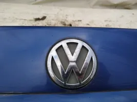 Volkswagen PASSAT B5 Gamintojo ženkliukas 