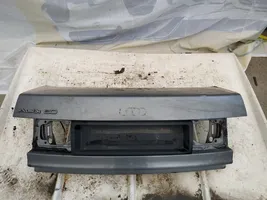 Audi 80 90 B3 Galinis dangtis (bagažinės) 