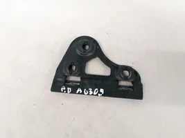 Audi A2 Supporto di montaggio del parafango 8z0821250a