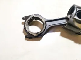 Ford Focus Piston with connecting rod 