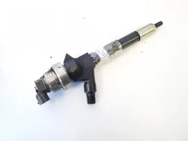 Opel Mokka Fuel injector 55567729