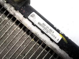 Audi A4 S4 B6 8E 8H Radiateur de refroidissement 6q0121253r