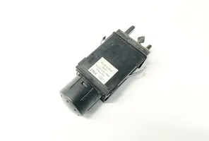 Audi TT Mk1 Bouton de dégivrage pare-brise 8N0941503A