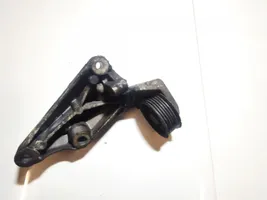 Ford Mondeo Mk III Engine mounting bracket xs7e10039ad