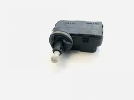 Volkswagen Polo IV 9N3 Headlight level adjustment motor 5P0941295